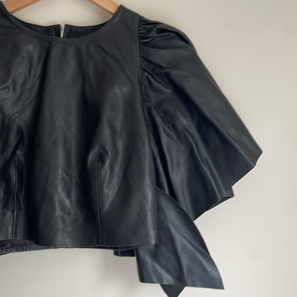 ZARA | Leather Capsule Collection batwing top - Picture 5 of 11